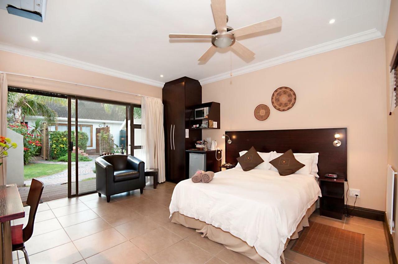 Africa Beach B&B Port Elizabeth Exterior foto